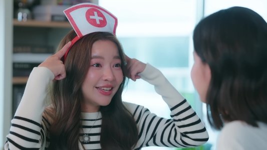 รัก ปาก แข็ง