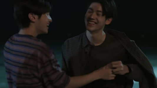 ต้นส้มอยู่บ้านเขา แต่ผลส้มหล่นมาบ้านเราตลอดเลย