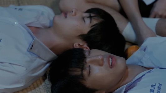 ต้นส้มอยู่บ้านเขา แต่ผลส้มหล่นมาบ้านเราตลอดเลย