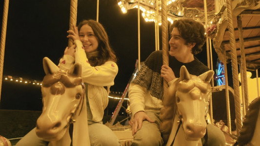 Amor entre Estantes