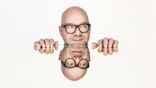 Lars Hjortshøj - Plat & Krone