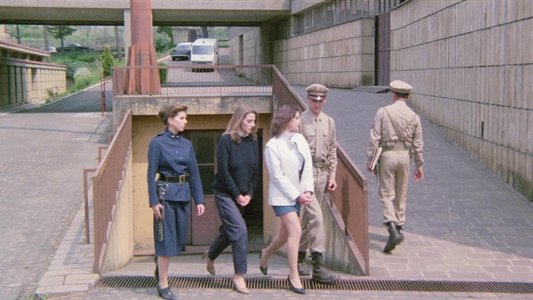 Violenza in un carcere femminile