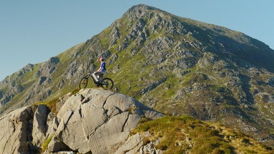 SHIRES - A BRITISH BICYCLE FILM