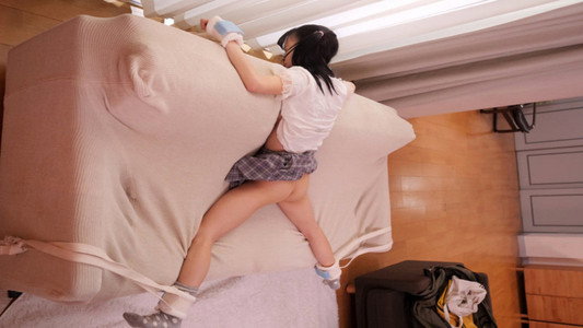 【配信専用】ホームステイに来た黒人に、小さな体を固定されて敏感マ○コの奥（子宮）をガン突きされまくった少女。 工藤ララ