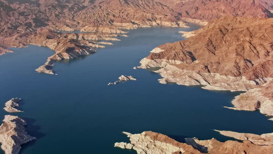 Hoover Dam: Standing Tall