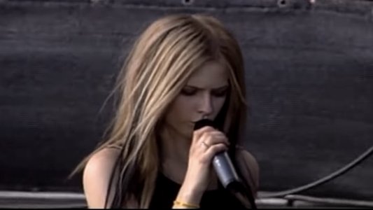 Avril Lavigne: Rock am Ring 2004 - Live in Germany