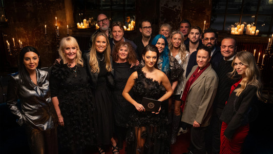 Förrädarna - Återträffen