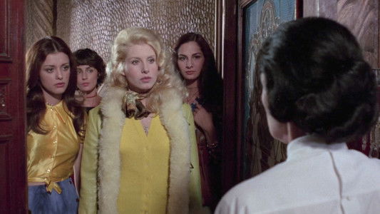 Más negro que la noche