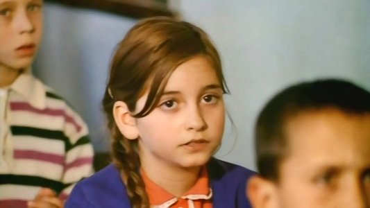 Η Δασκάλα με τα Ξανθά Μαλλιά