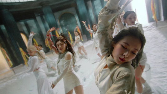 LOONA 1st Live: LOONA THE WORLD IN TOKYO