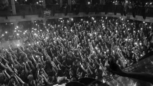 Слот — #REDLIVE