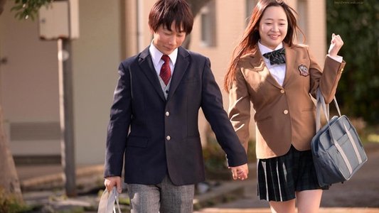 陽ギャルだけど性知識ゼロでエロにウブな幼馴染（ほぼ処女）と、セックスの練習をすることになっちゃった僕。青空ひかり