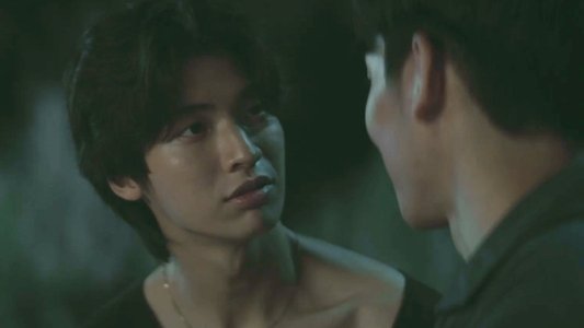 เส้นลองจิจูดที่ 180 องศาลากผ่านเรา