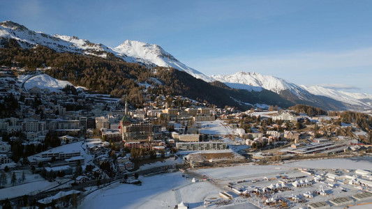 Mythos St. Moritz - Luxus, Schnee und Eskapaden