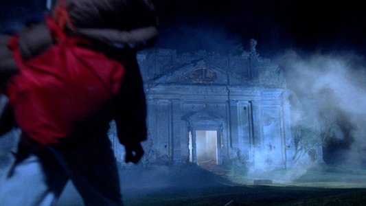Una notte al cimitero
