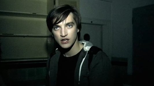 Grave Encounters 2