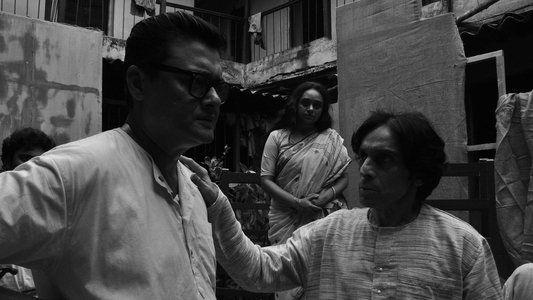 মেঘে ঢাকা তারা