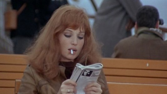 La ragazza con la pistola
