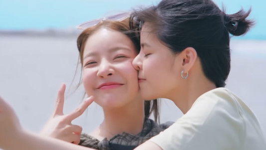 รัก ปาก แข็ง