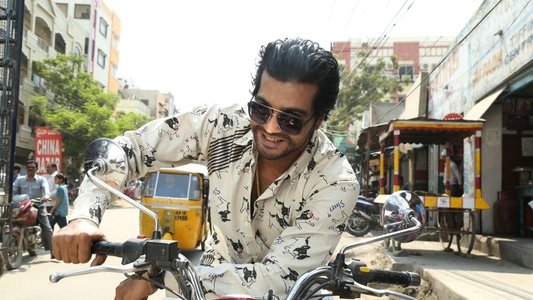 ஆயிரத்தில் இருவர்