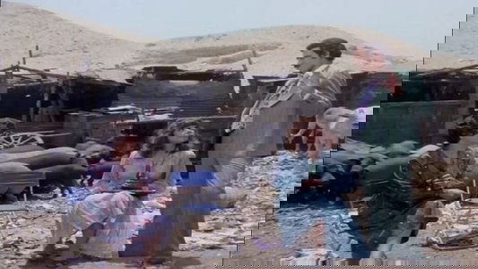 انتبهوا أيها السادة