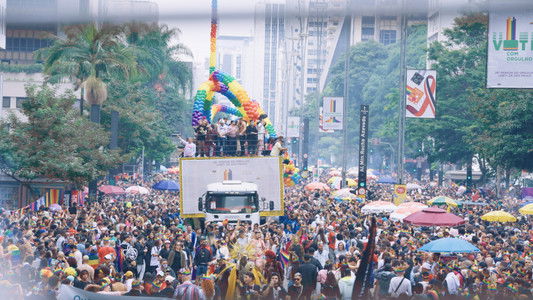 Drags, Um Super Filme