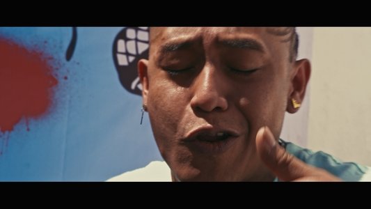 Lúi: Una Vida Improvisada