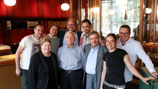 100 ans à table