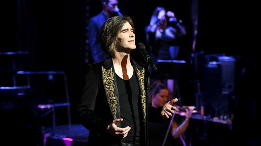 Amaury Vassili chante Mike Brant
