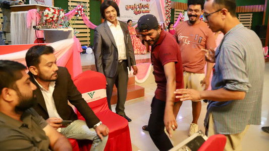 Kumude Hidyo Hero Banna