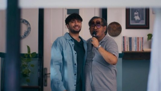 Cinta Tak Pernah Tepat Waktu