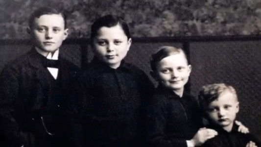 Secret Courage: The Walter Suskind Story