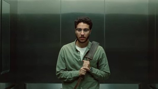٦ شهور