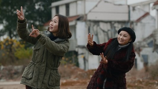 活着唱着