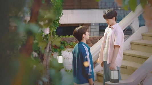 복숭아 꽃이 피었습니다