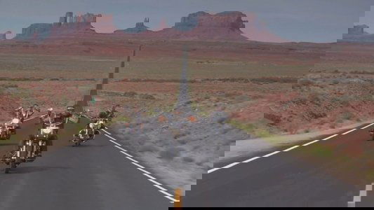 Mad Maxine: Frisky Road