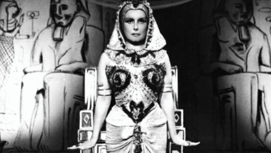 Cleopatra era Cándida