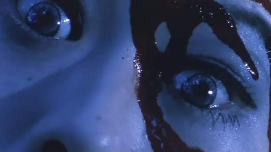 発狂する唇