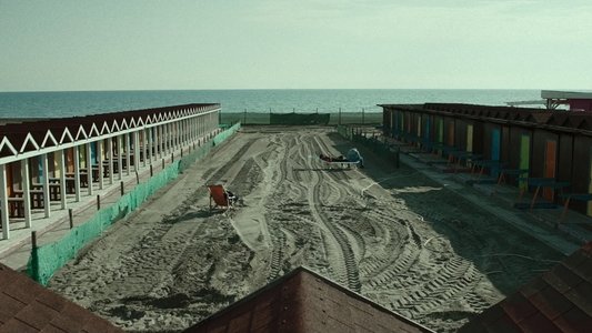 La terra dell'abbastanza