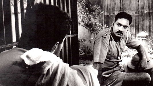 മതിലുകൾ