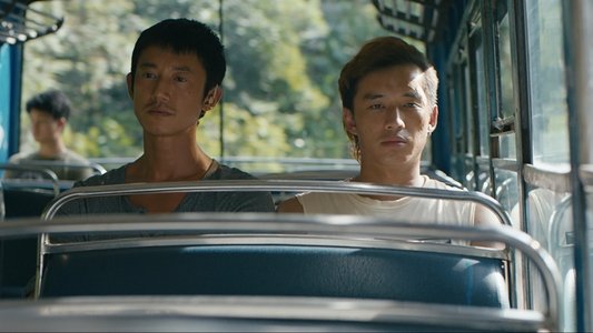富都青年