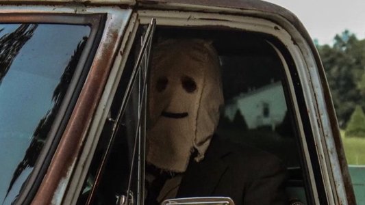 The Strangers: Chapter 1