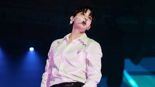 백현: 론스달라이트 닷 인 시네마