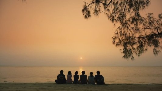 1 Kakak 7 Ponakan