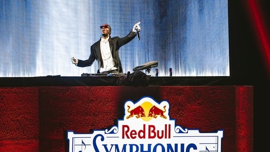 Red Bull Symphonic Orchestra: Anthony Parnther feat. Metro Boomin