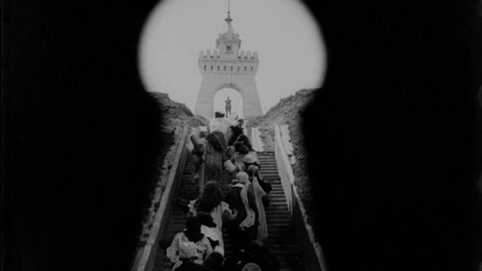 В пазурах Радвлади