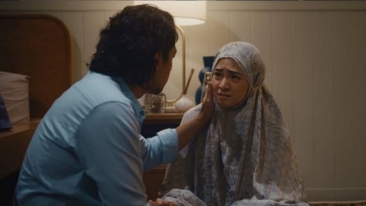 La Tahzan: Cinta, Dosa, Luka...