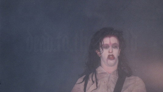 Marilyn Manson: Dead to the World