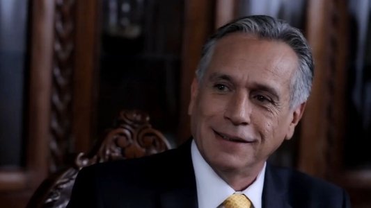 Sueños de pasión: Una suegra muy ardiente