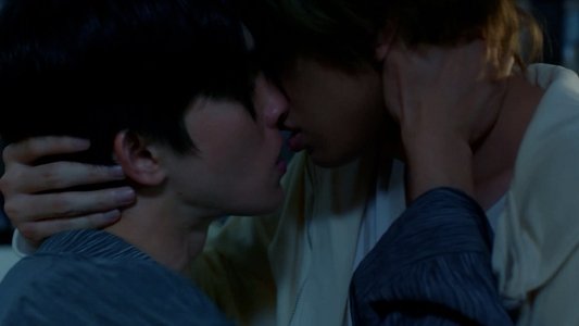 กอดกันมั้ย นายตัวท็อป